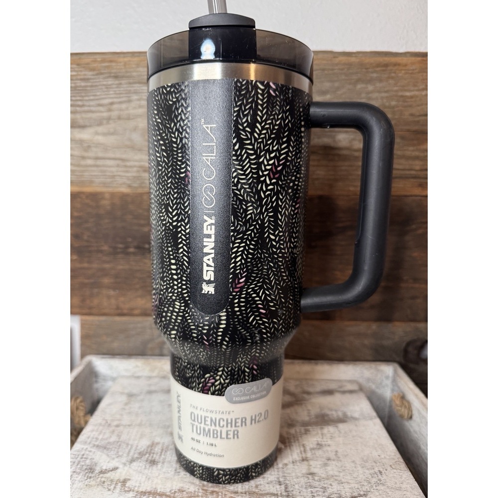 Stanley x CALIA Black Serpent 40 oz Quencher H2.0 FlowState Tumbler NWOB